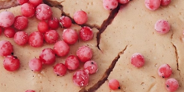 Kohupiimakook tofu ja punaste sõstardega