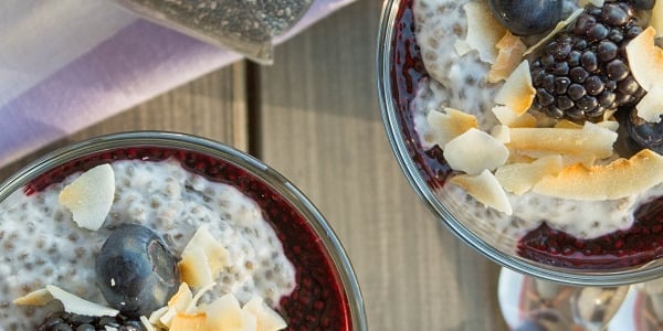 Kookose-mustika chiapuding