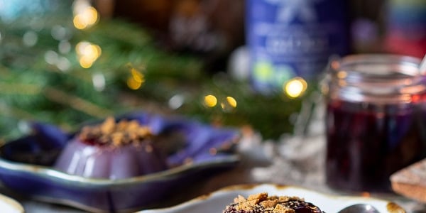 Panna cotta glögi ja piparkoogipuruga