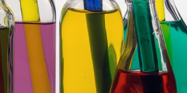 4 peamist lisaainet, mida tuleks poes toitu valides kindlasti vältida