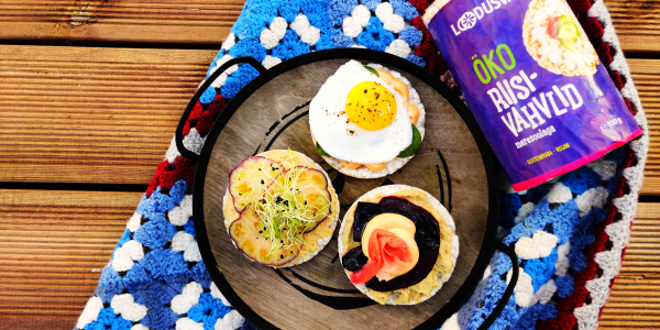 Riisivahvlid hummusega