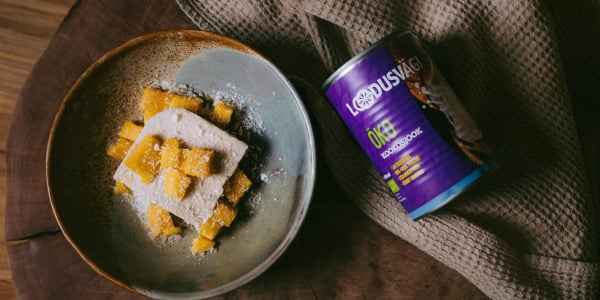 Kookospuding mangoga