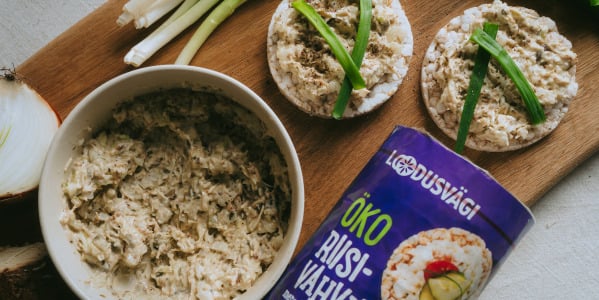 Loodusvägi riisivahvlid suitsutofumäärdega 