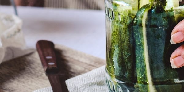 Viin, vitamiinid või hapukurk - mis aitab tegelikult viirustega võidelda?