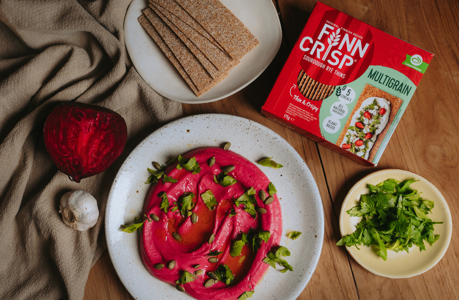 Peedihummus Finn Crisp näkilebadega